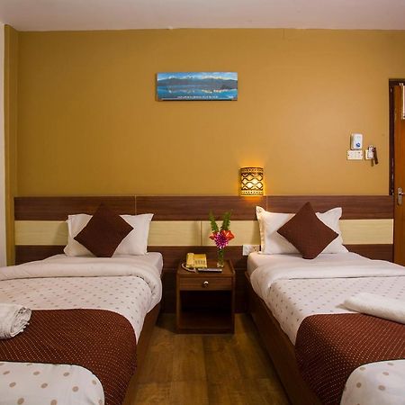Hotel Trip Ποκάρα Εξωτερικό φωτογραφία