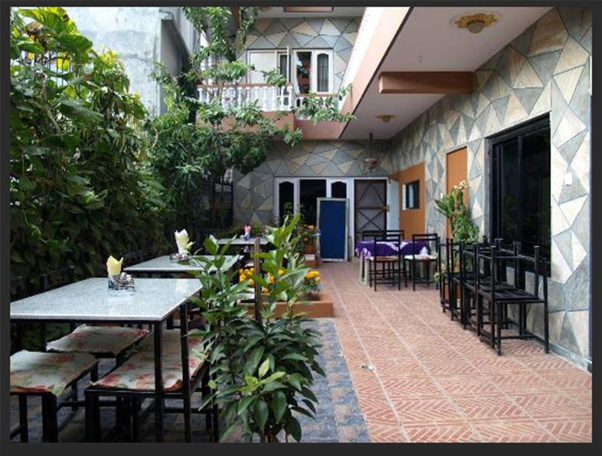 Hotel Trip Ποκάρα Εξωτερικό φωτογραφία