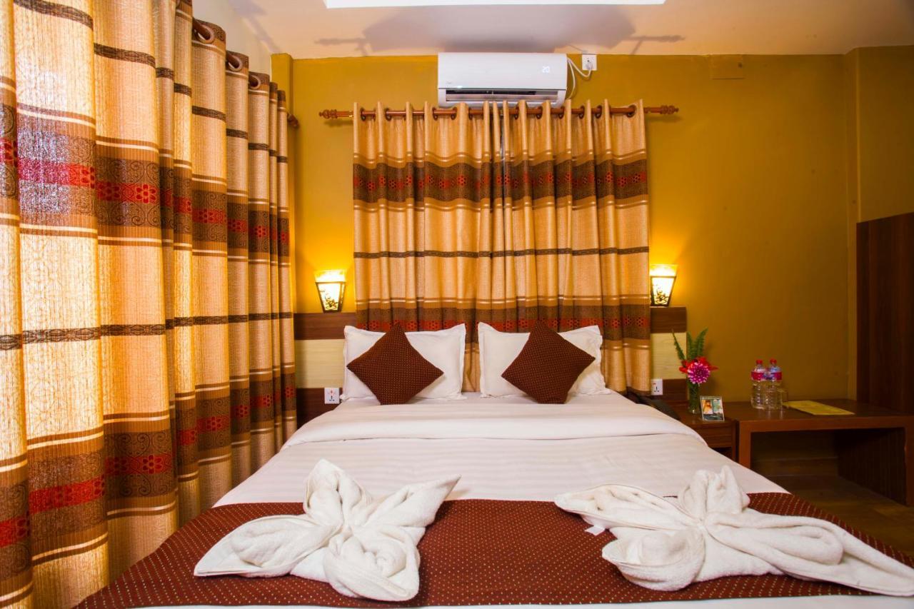 Hotel Trip Ποκάρα Εξωτερικό φωτογραφία