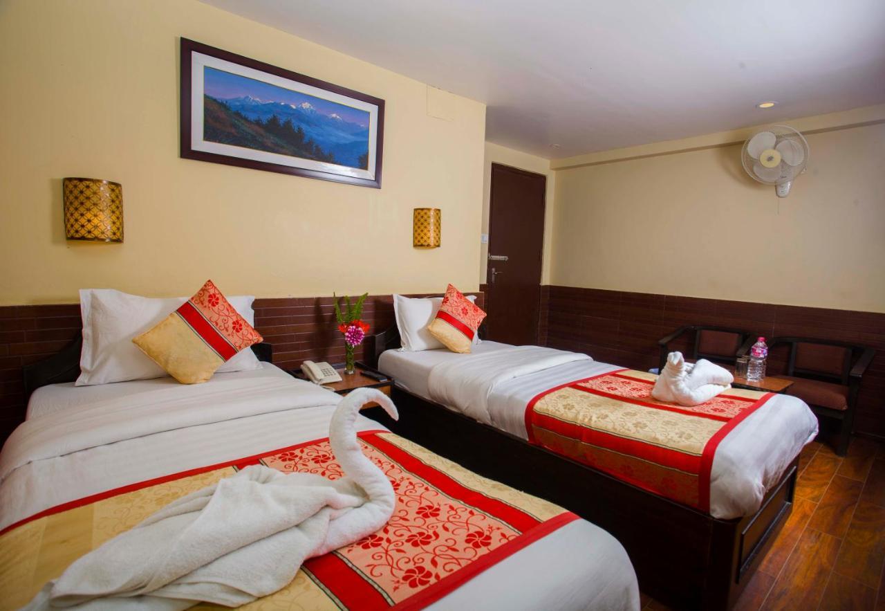Hotel Trip Ποκάρα Εξωτερικό φωτογραφία