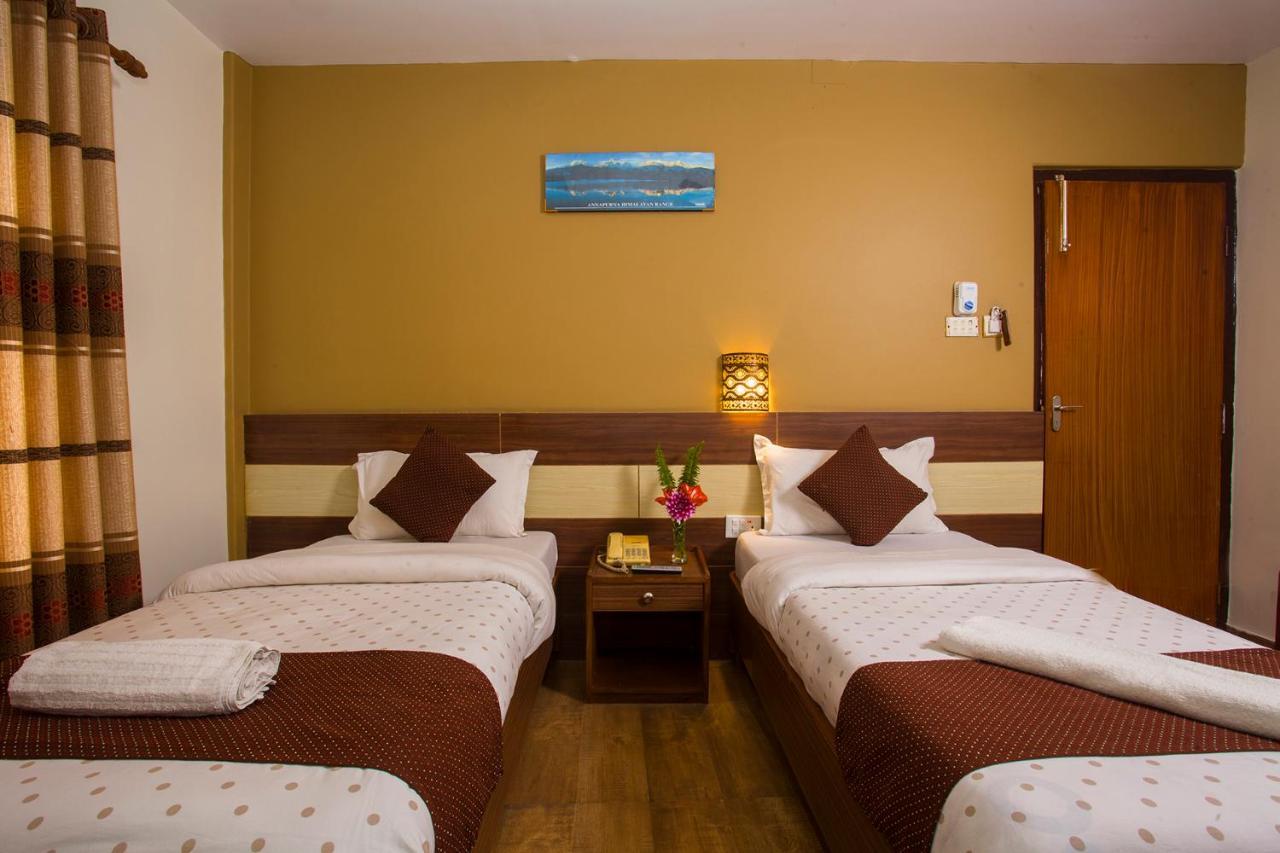 Hotel Trip Ποκάρα Εξωτερικό φωτογραφία