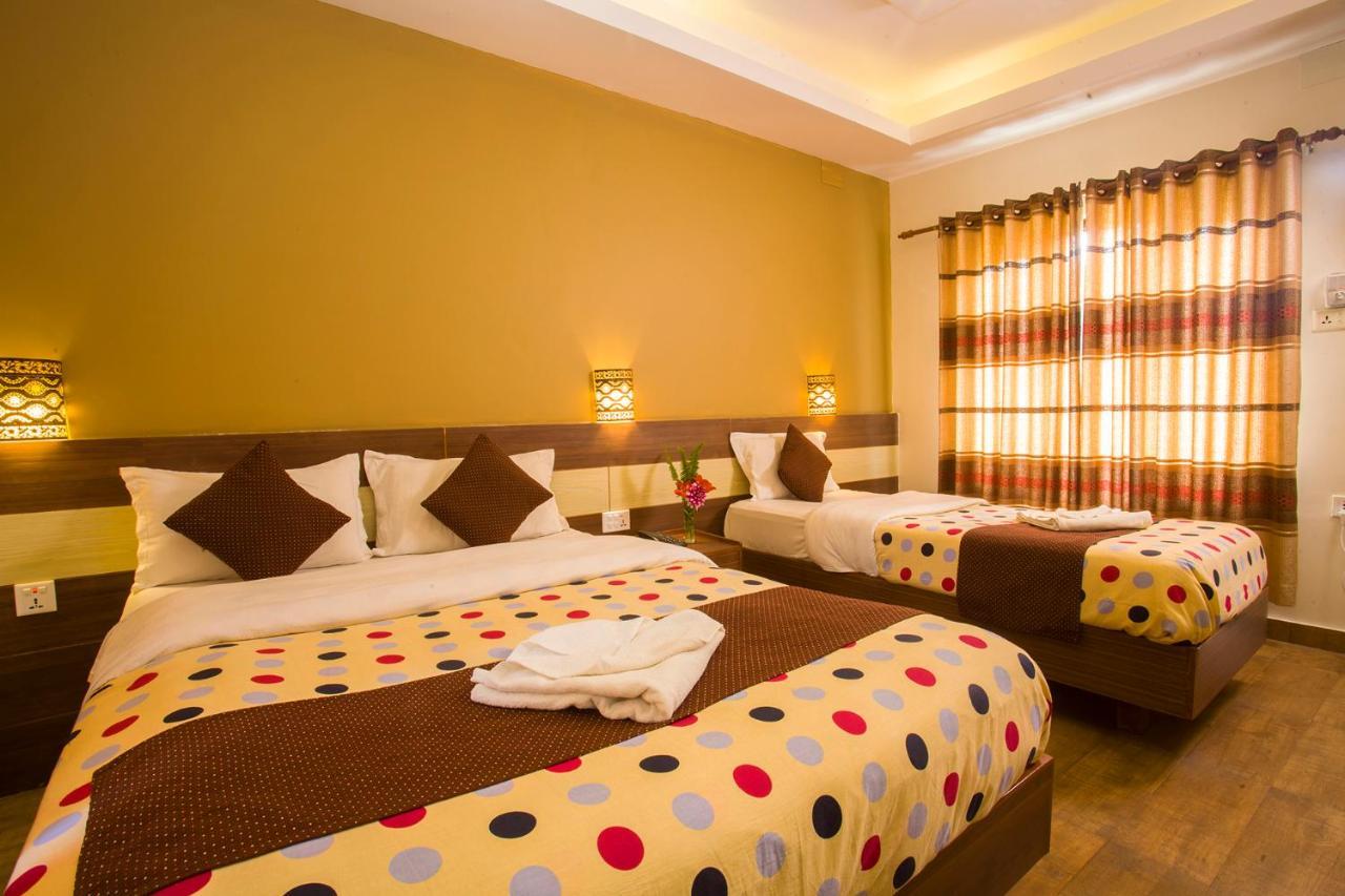 Hotel Trip Ποκάρα Εξωτερικό φωτογραφία